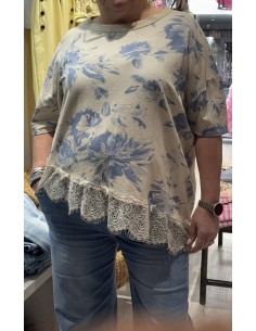 Camiseta de algodón estampada asimétrica con encaje oversize