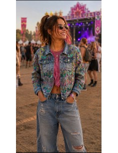 Chaqueta Vaquera Bordada de Mujer con Diseño Boho Multicolor